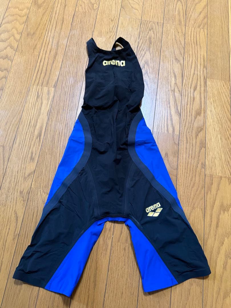 限定　アリーナ　高速水着　競泳水着　アルティメットアクアフォースX CP 150