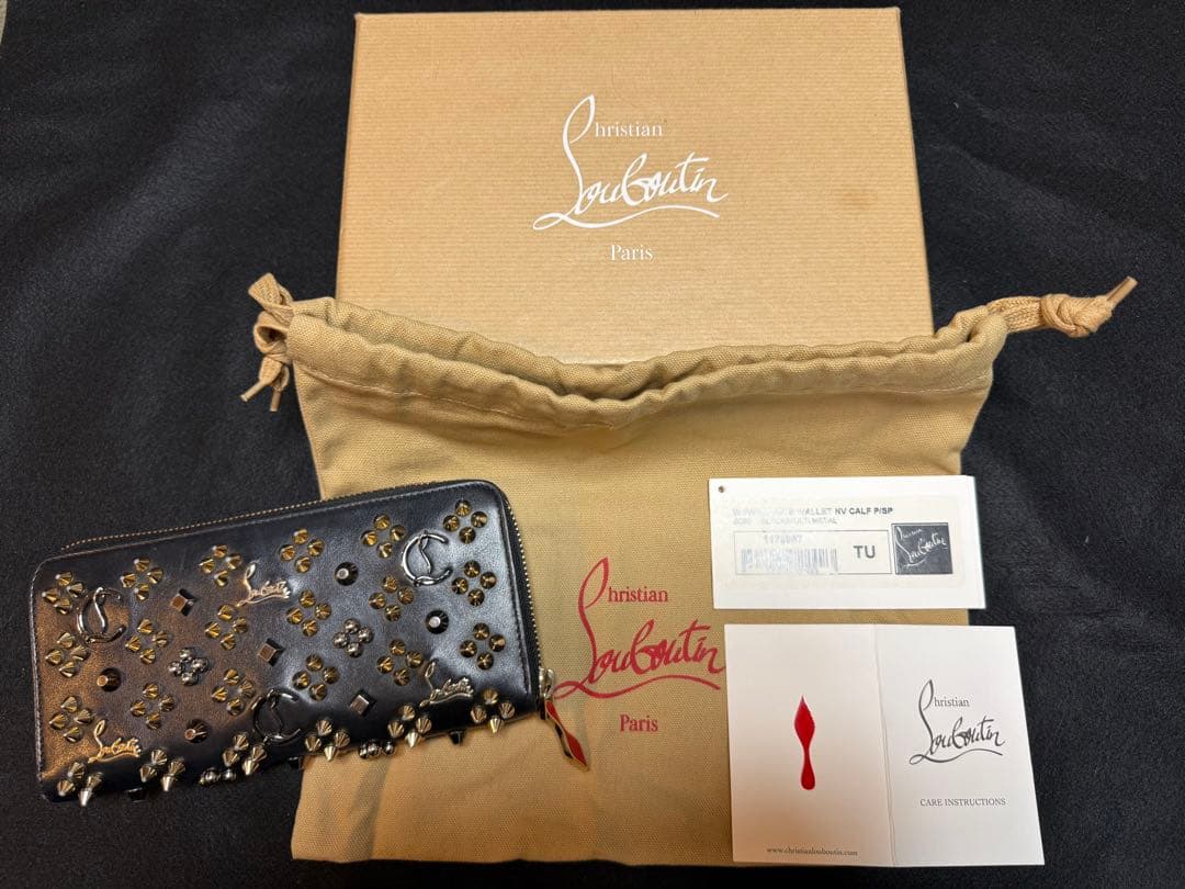 クリスチャンルブタン 長財布 パネトーネ ラウンド レザー ブラック