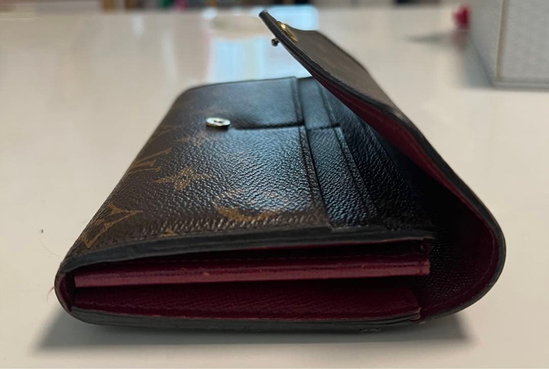 Louis Vuitton モノグラム 長財布　中古品