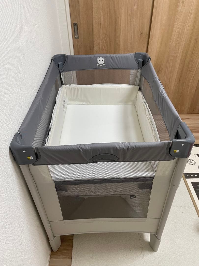 折りたたみベビーベッド グレー ココネルエアー