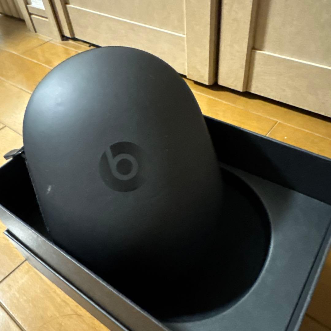 ヘッドホン beats studio wireless Unity Edition