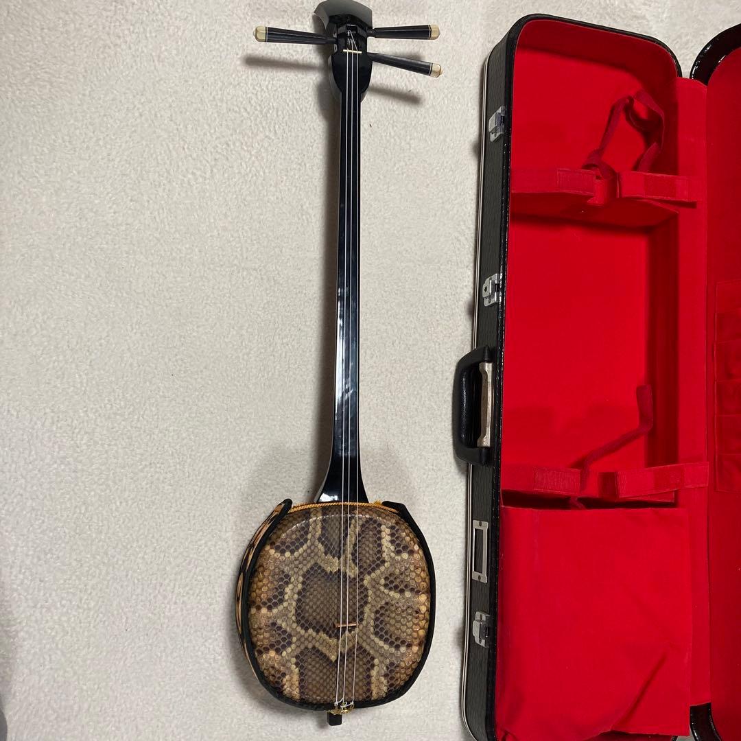 三線　ハードケース付き