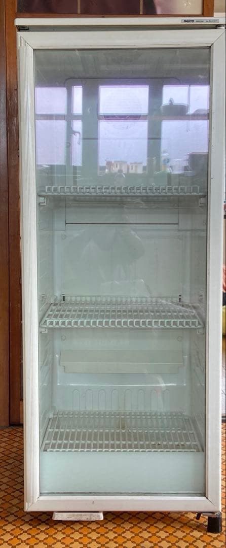 レトロアサヒ冷蔵庫ショーケース
