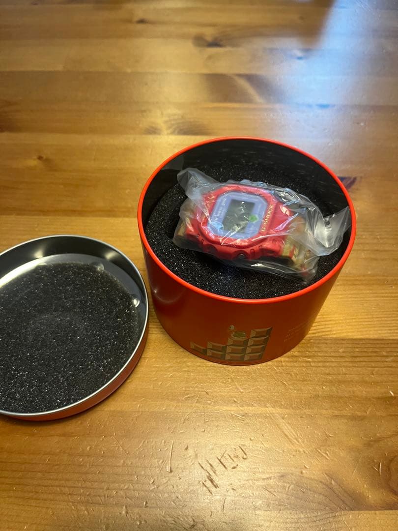 G-Shock スーパーマリオブラザーズ コラボ DW-5600SMB-4JR