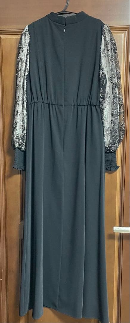 【ANDRESD】 スリーブエンブロイダリードレス