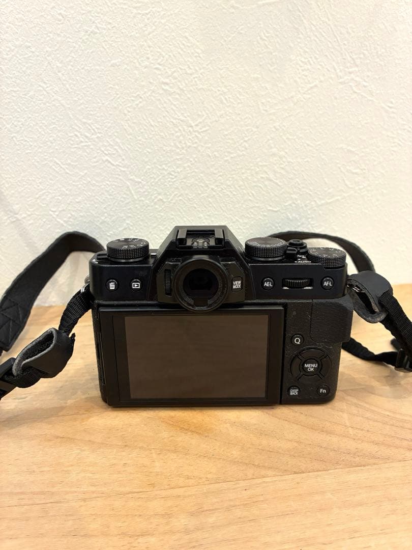 FUJIFILM xt10 本体 ミラーレス一眼　富士フィルム