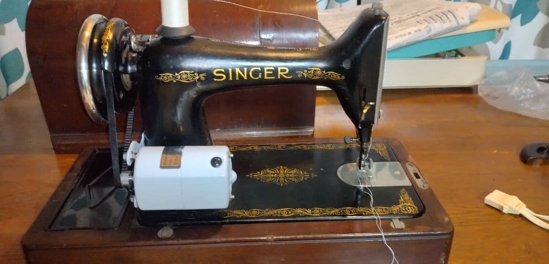 珍種　SINGER アンティーク　ミニミシン　シンガー　モーター