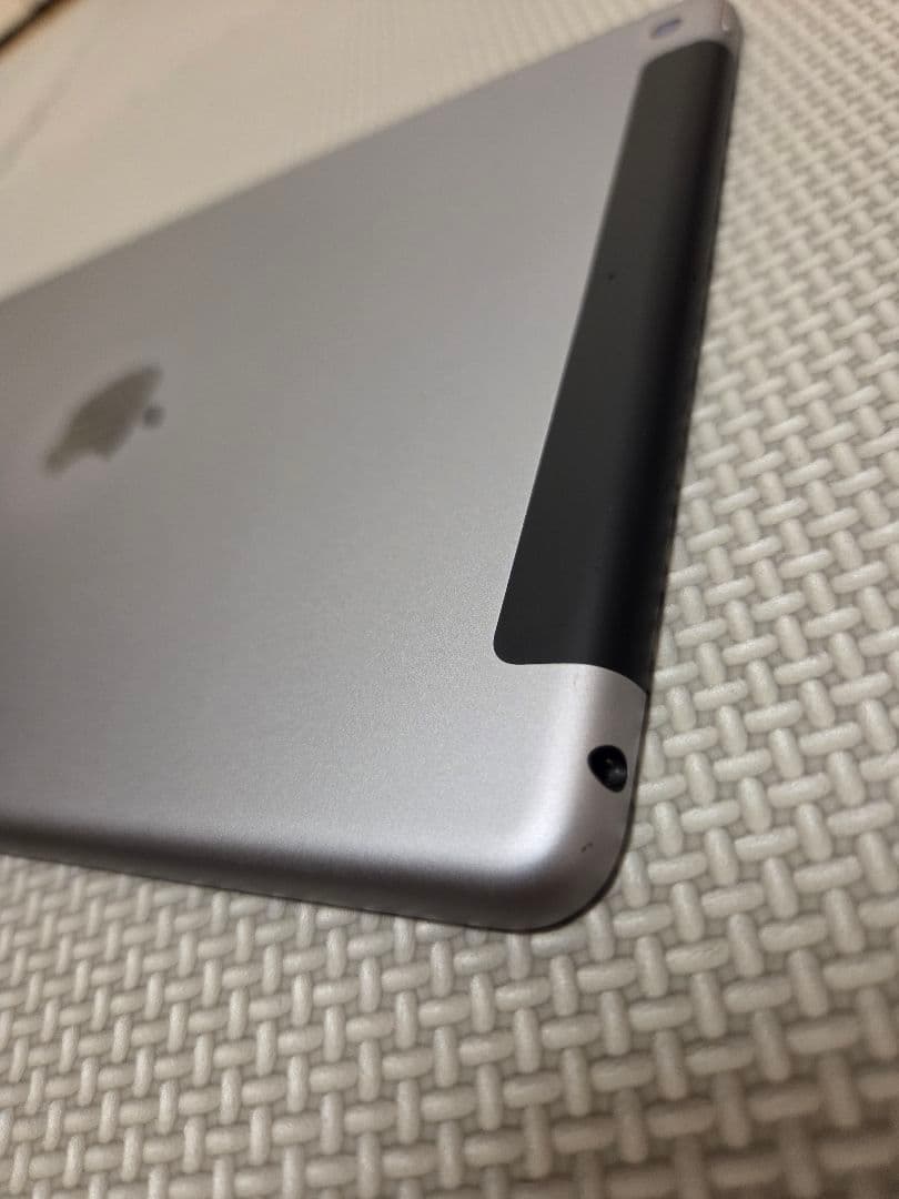 ＊Apple/iPad/第5世代/本体/美品【即購入OKです】