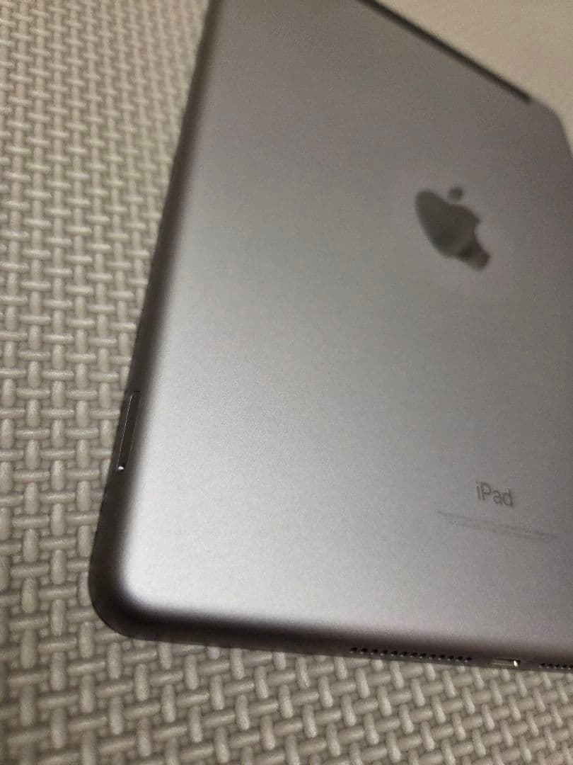 ＊Apple/iPad/第5世代/本体/美品【即購入OKです】