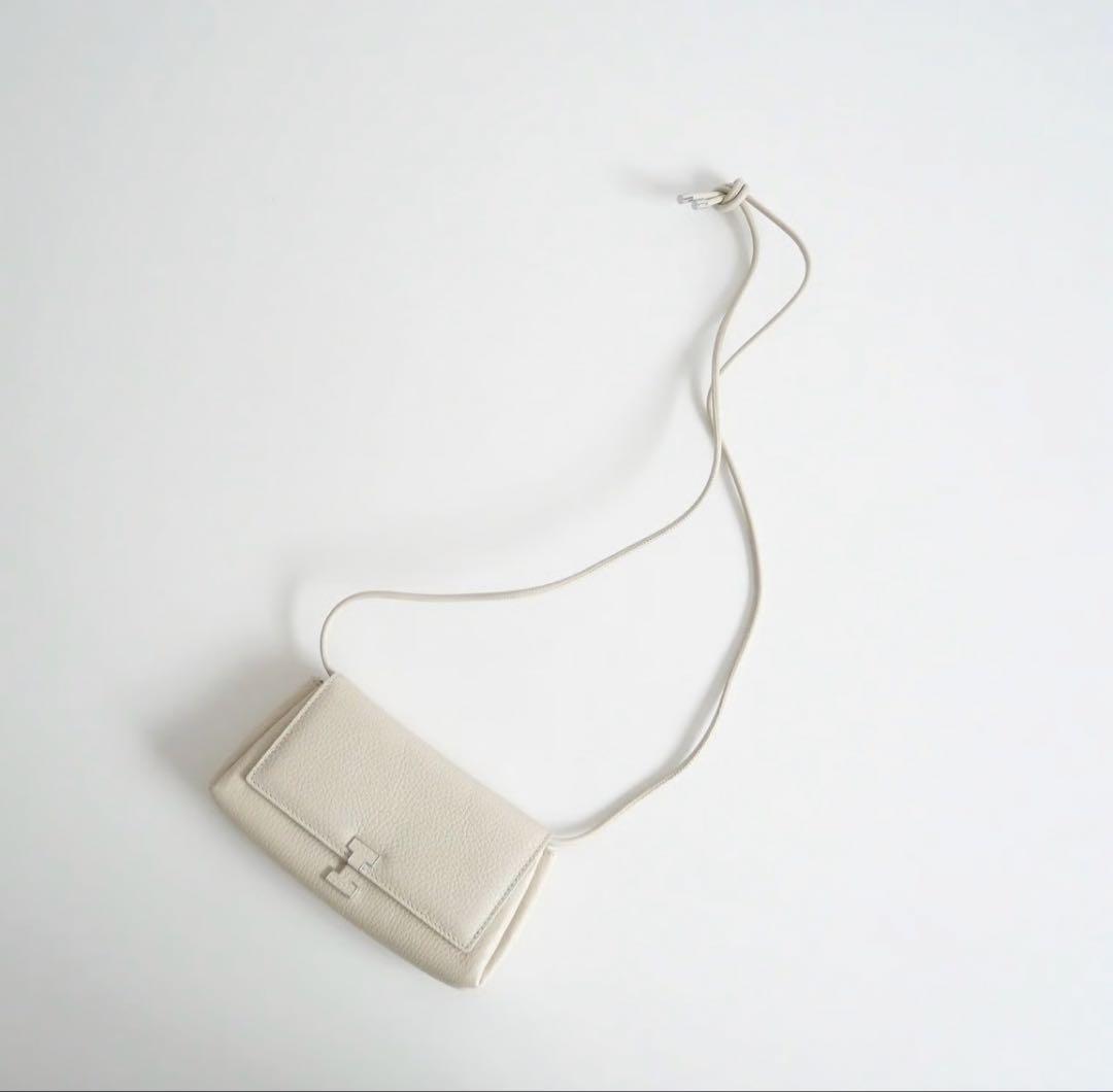 IACUCCI イアクッチ アバ ウォレットショルダー