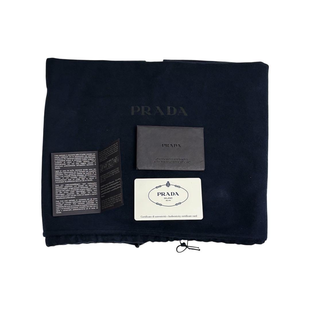 バッグ prada multi pocket leather shoulder bag