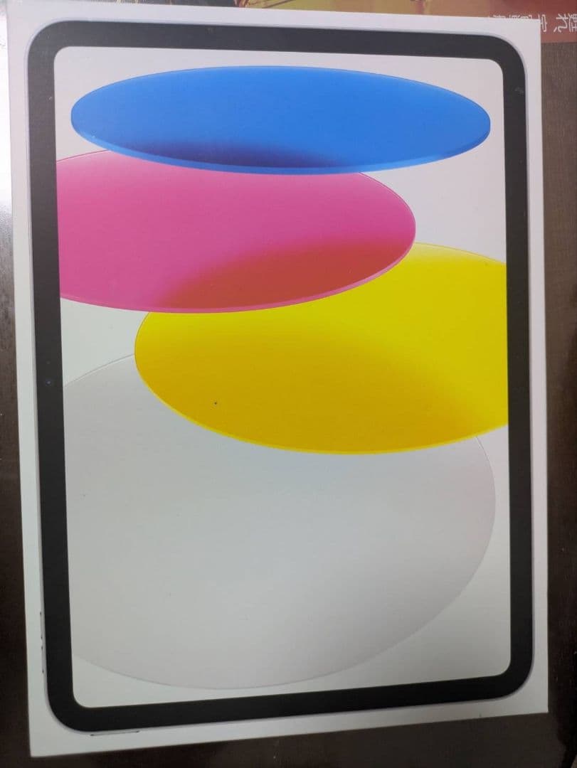 ほぼ新品！iPad 10世代 64GB（アイパッド、アイパット、ipadシルバー