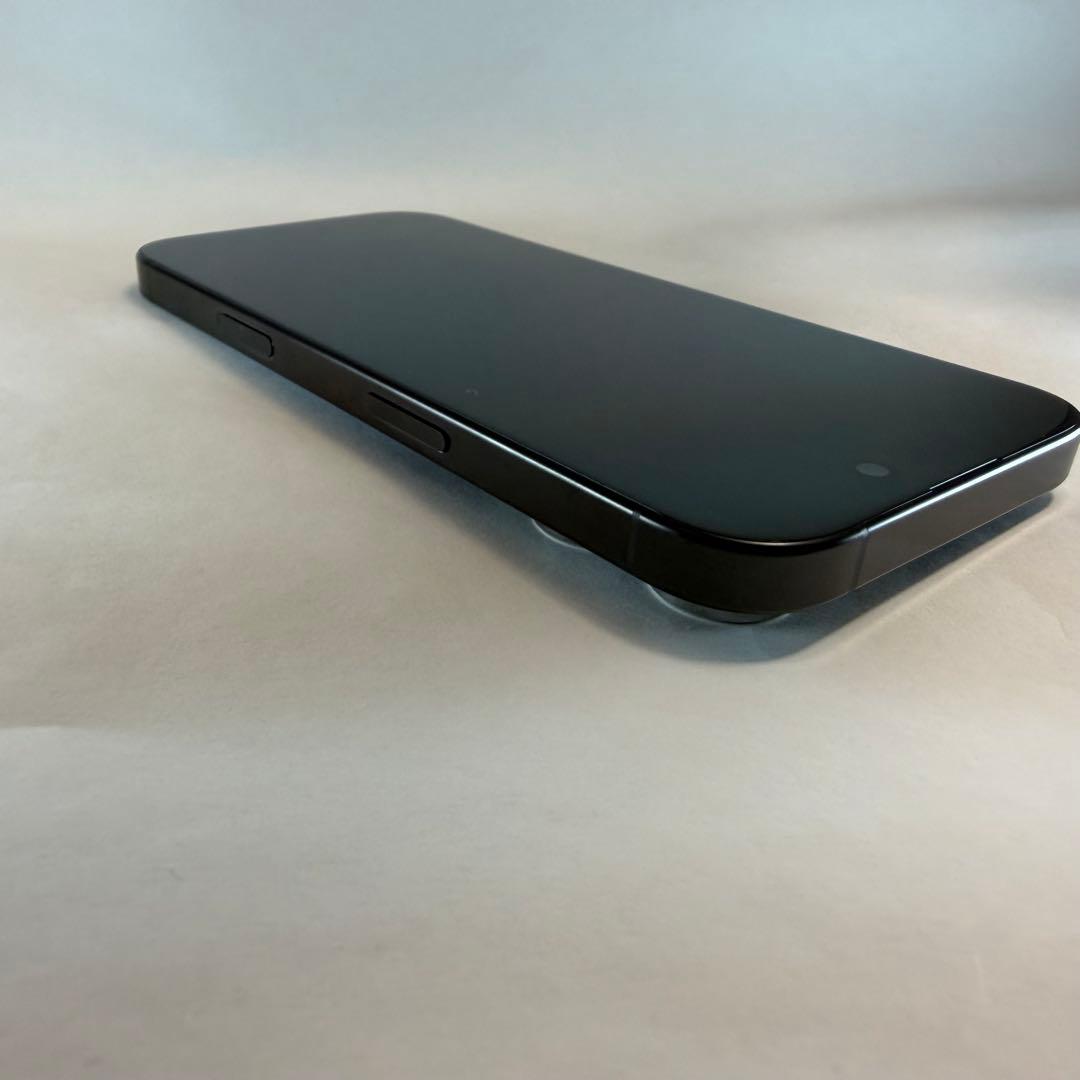 Apple iPhone16pro 黒 128GB SIMフリー