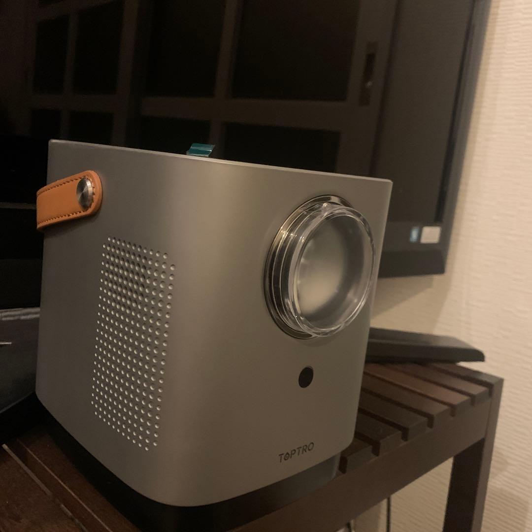 【早いものがち！】5G WiFi ハンドル付きプロジェクター