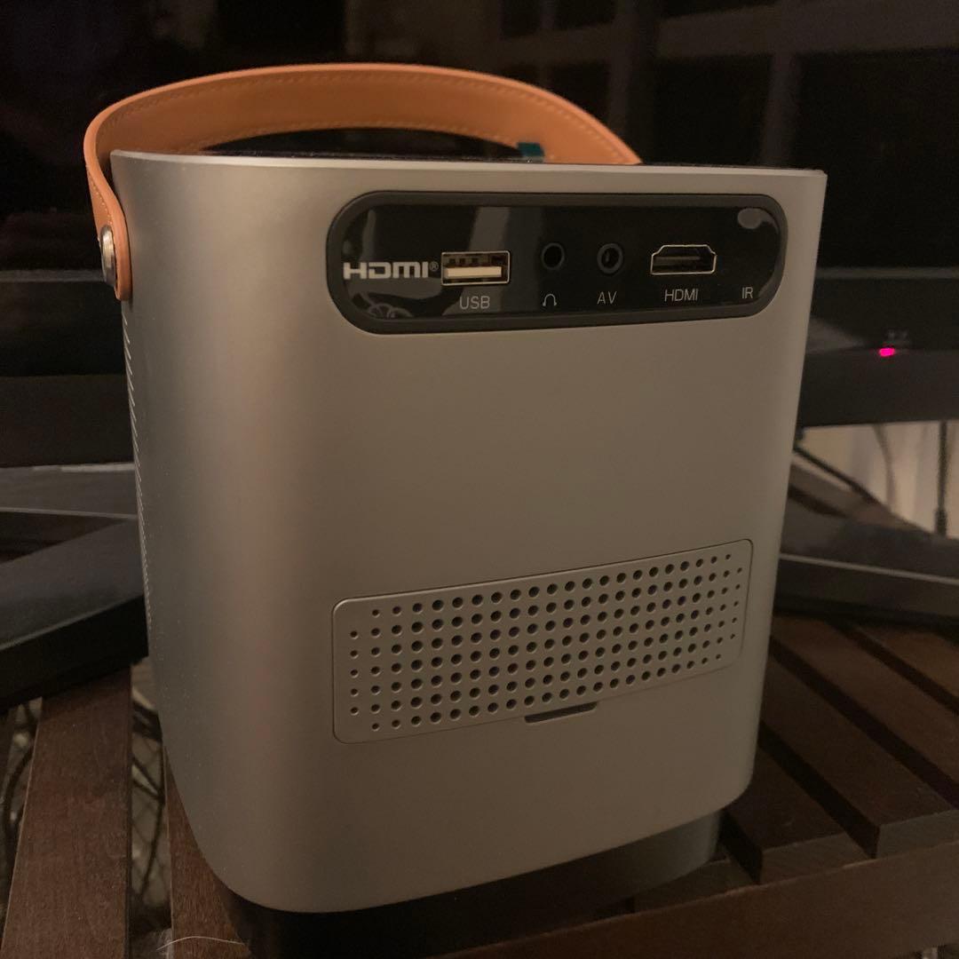 【早いものがち！】5G WiFi ハンドル付きプロジェクター