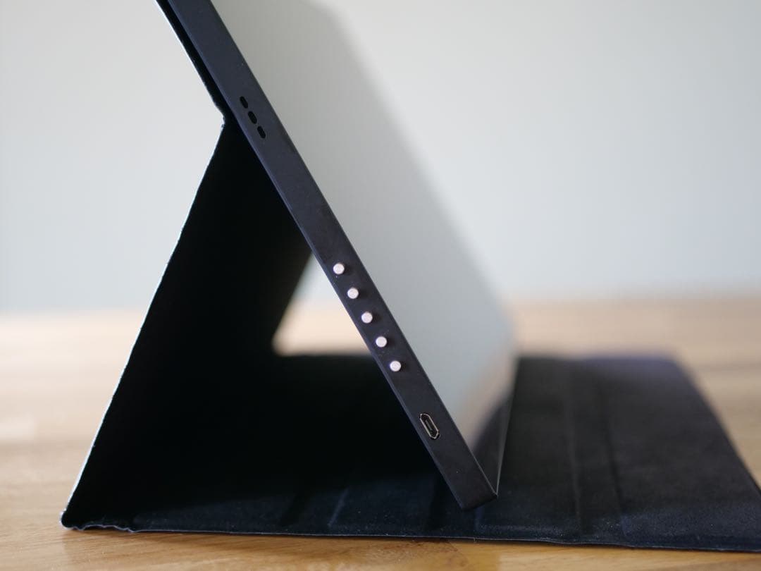 モバイルモニター 13.3インチ