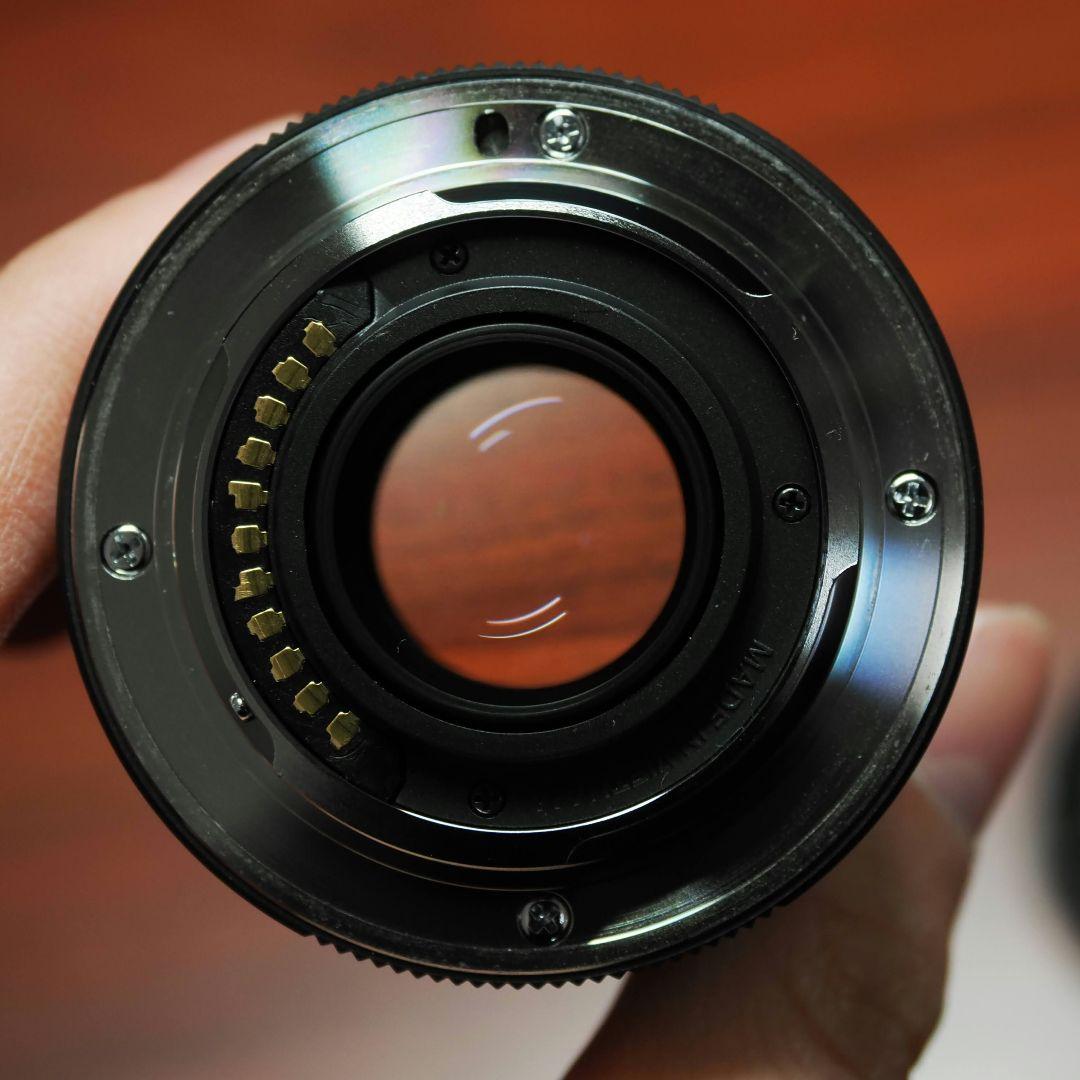 Olympus M.Zuiko 45mm f/1.8 レンズ