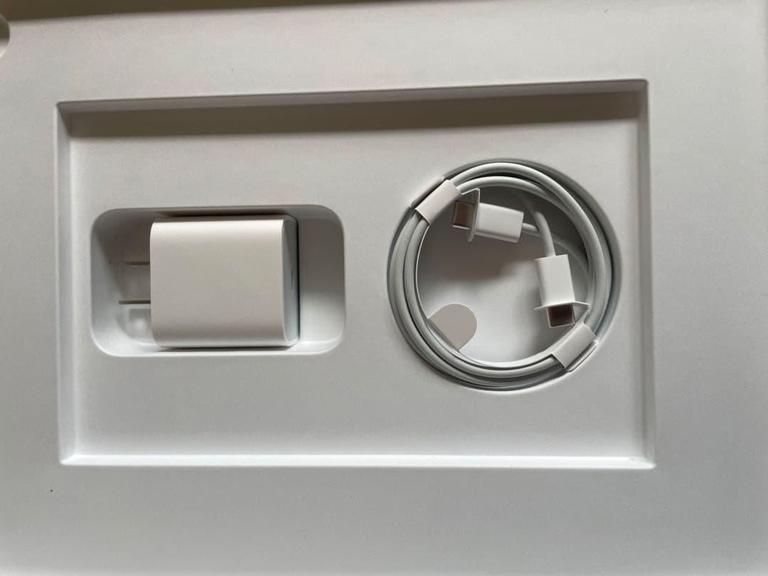 iPad Air 第5世代 256GB＋Pencil＋ケース＋保護フィルムなど