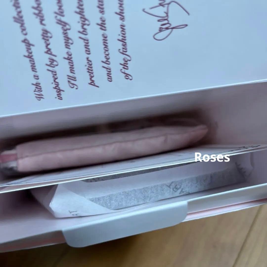 ジルスチュアート リボンファッションショー コレクション　クリスマスコフレ