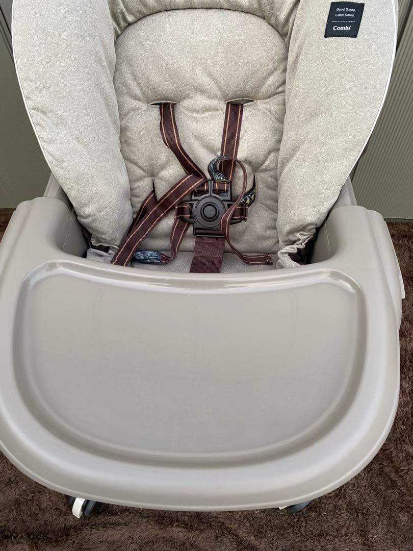 【美品】Combi コンビ ネムリラ BEDi Long スリープシェル EG