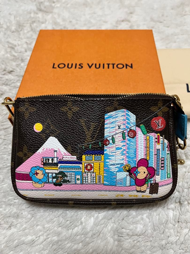 LOUIS VUITTON ケース 都市風景刺繍