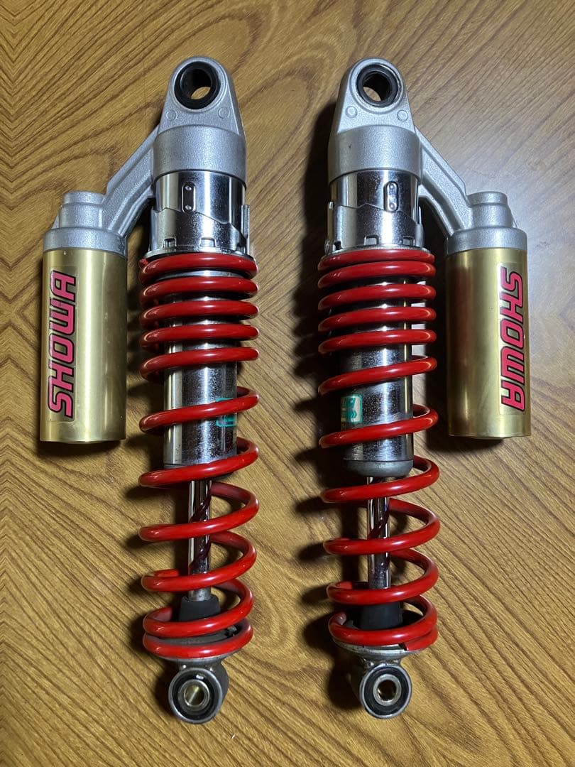 CB400SFサスペンション