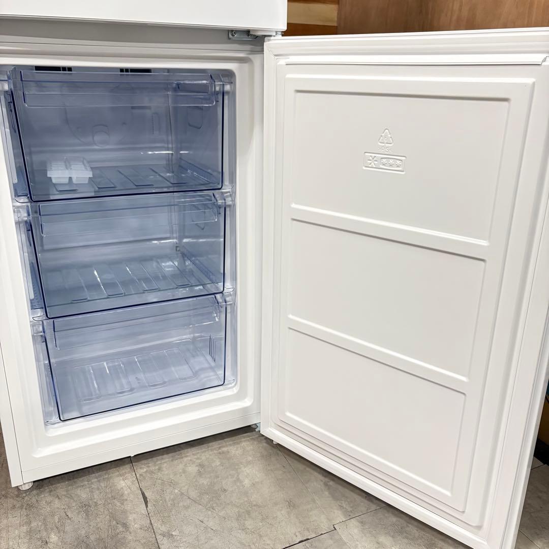 一都三県限定　配送設置無料　冷蔵庫　2ドア　MAXZEN 2023年製　230L