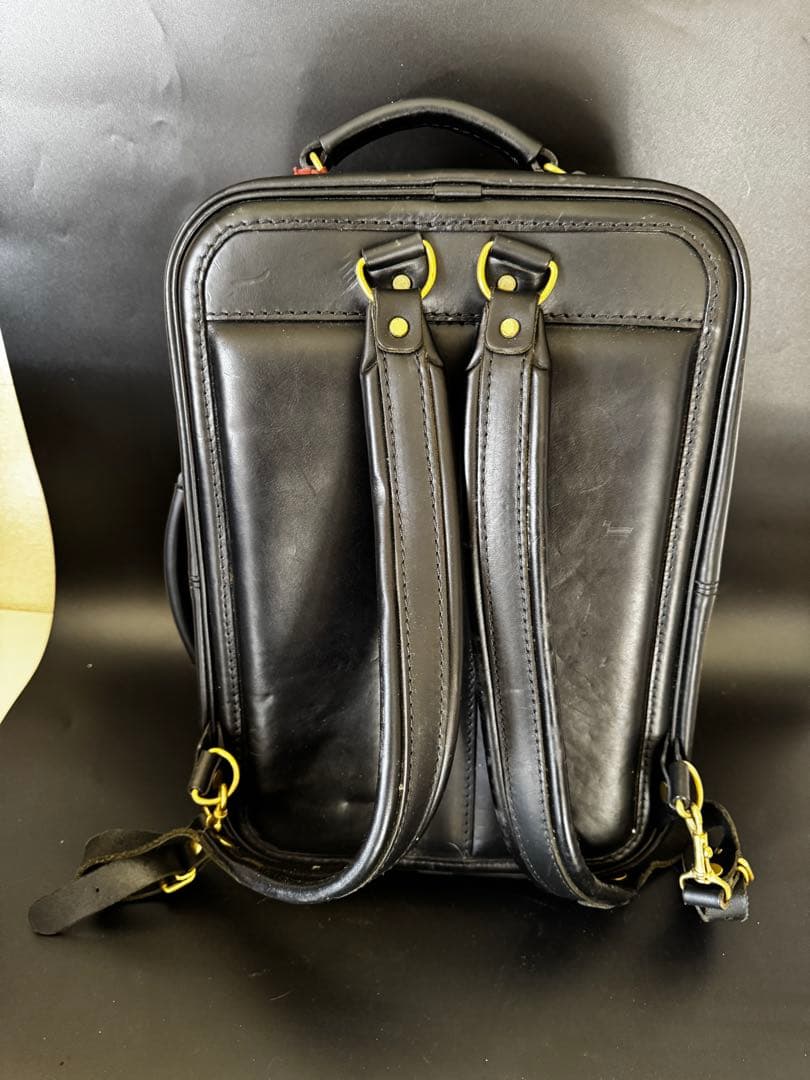 HERZ ビートルランドセル　リュック　黒革