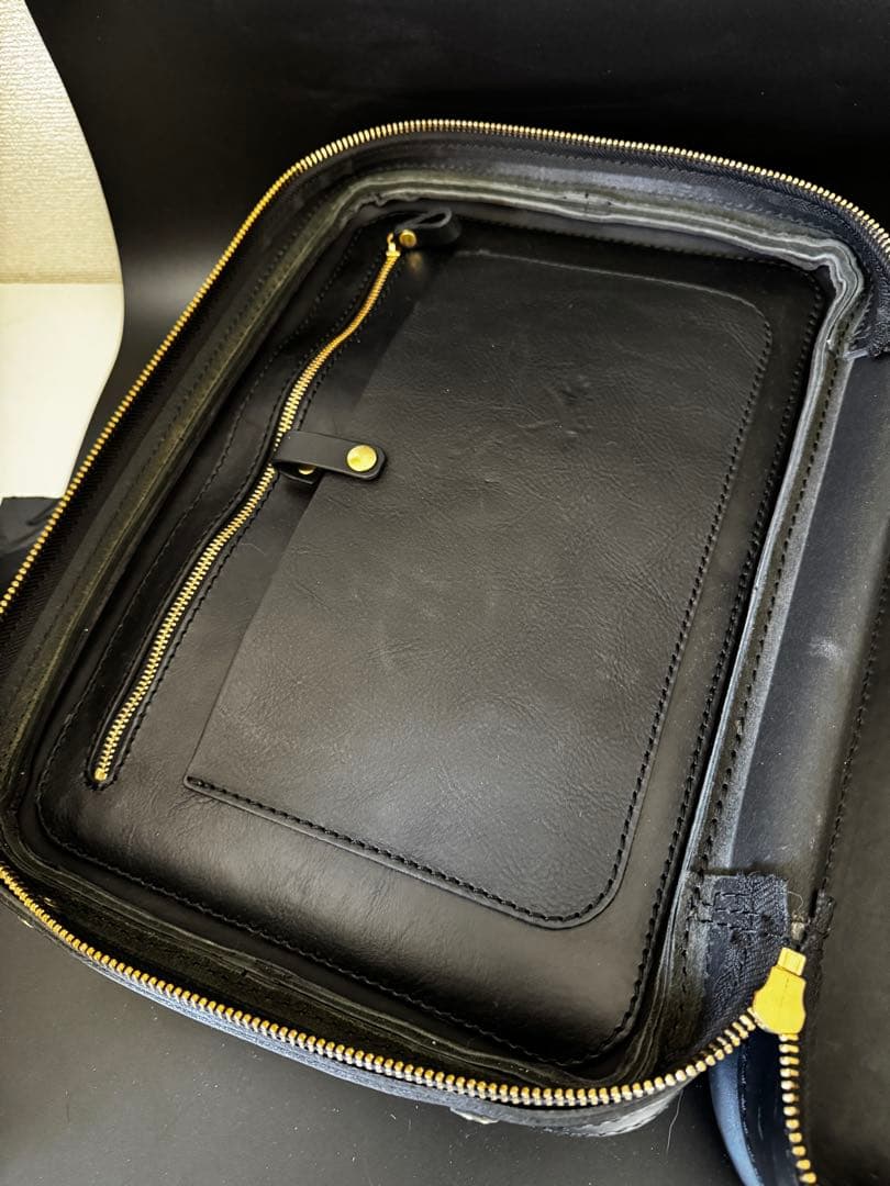 HERZ ビートルランドセル　リュック　黒革