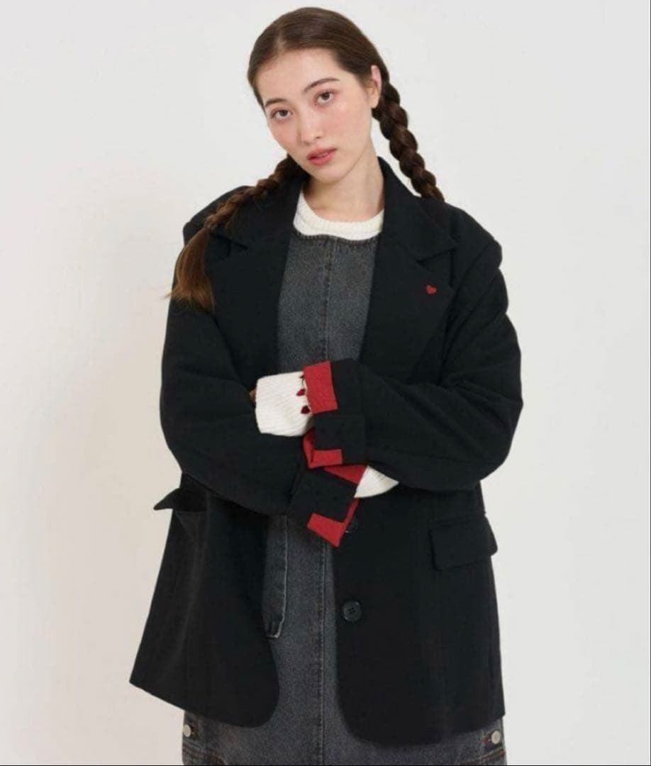 tina:jojun ハート刺繍入りテーラードジャケット