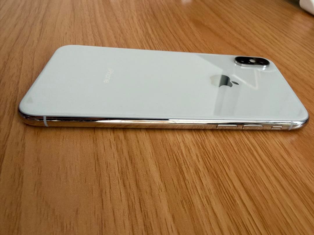 美品 海外版iPhone XS本体 Simフリー