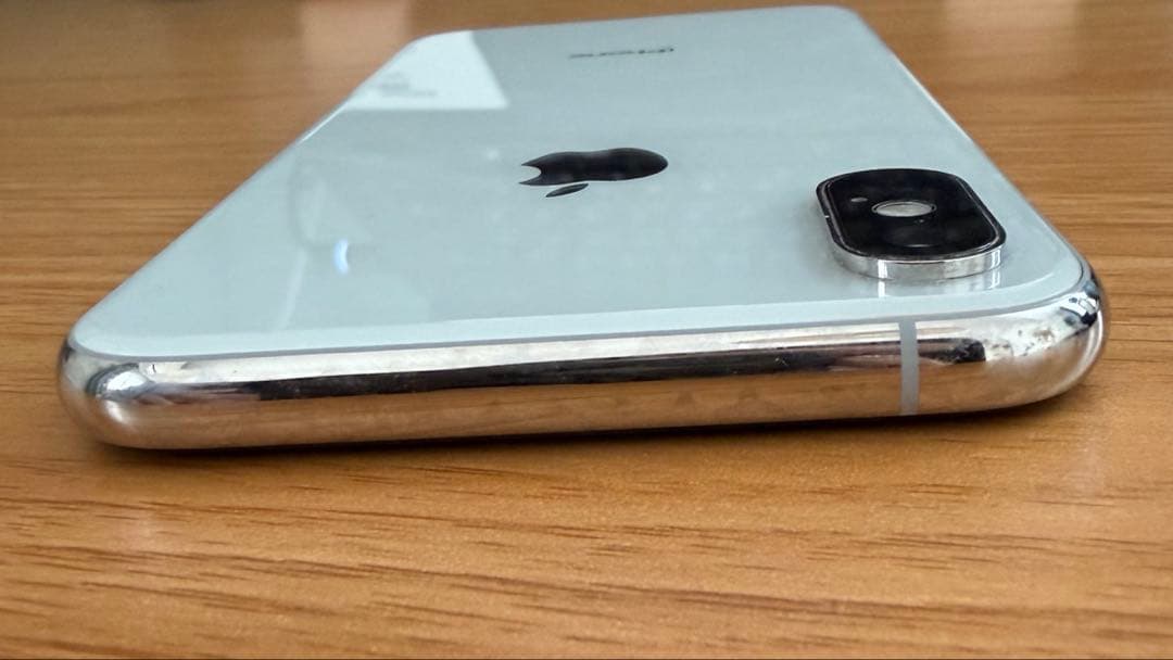 美品 海外版iPhone XS本体 Simフリー