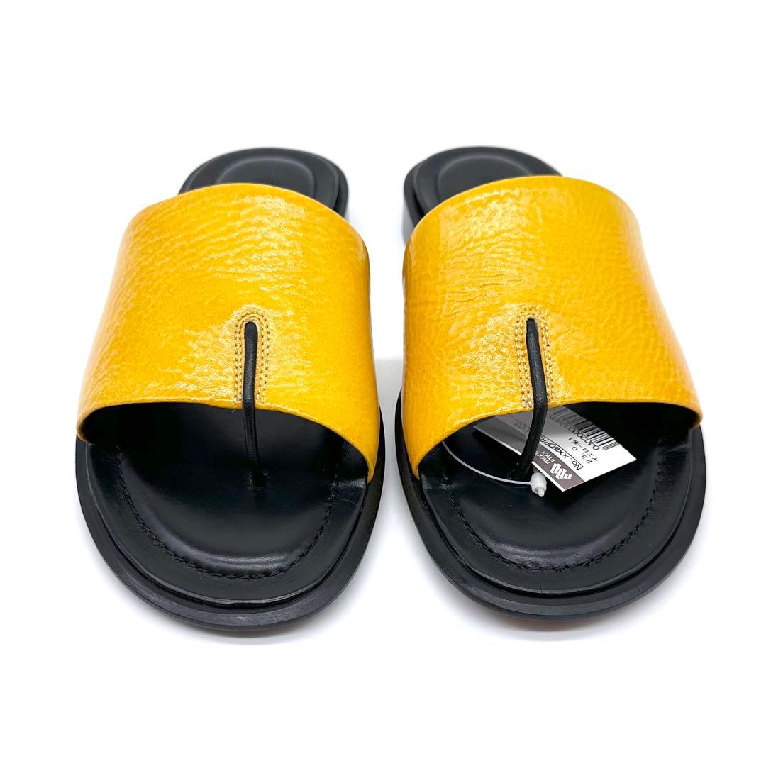 未使用✨TOD'S トッズ フラットサンダル パテントレザー イエロー 23cm