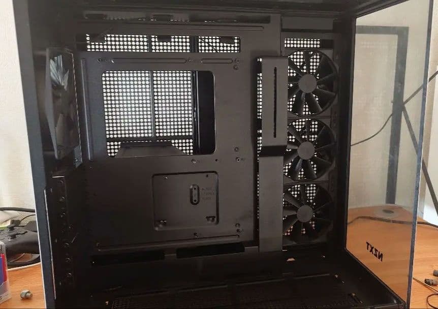 NZXT H9 Flow 黒色 PCケース