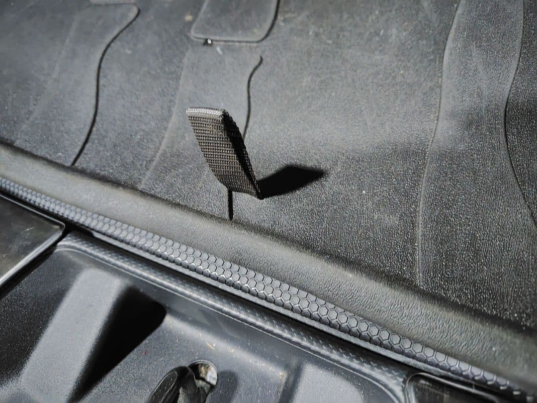 SK系フォレスター　米スバル純正ラゲッジプロテクター