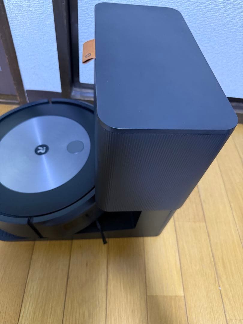 ロボット掃除機 iRobot ルンバj7+