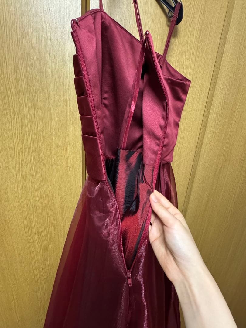 ドレスルームアミのドレス　ワインレッドドレス