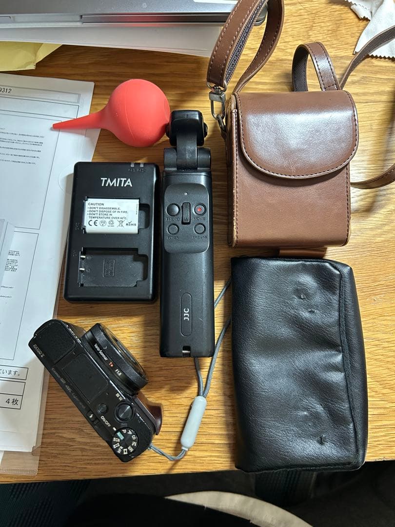 デジタルカメラ Sony DSC-RX100M5A