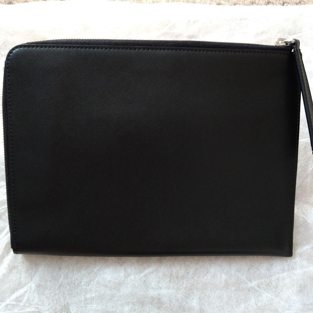 FENDI クラッチバッグ 黒 カラフルスタッズ