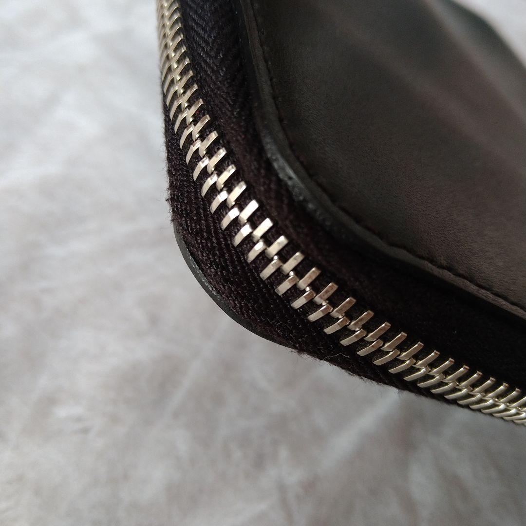 FENDI クラッチバッグ 黒 カラフルスタッズ