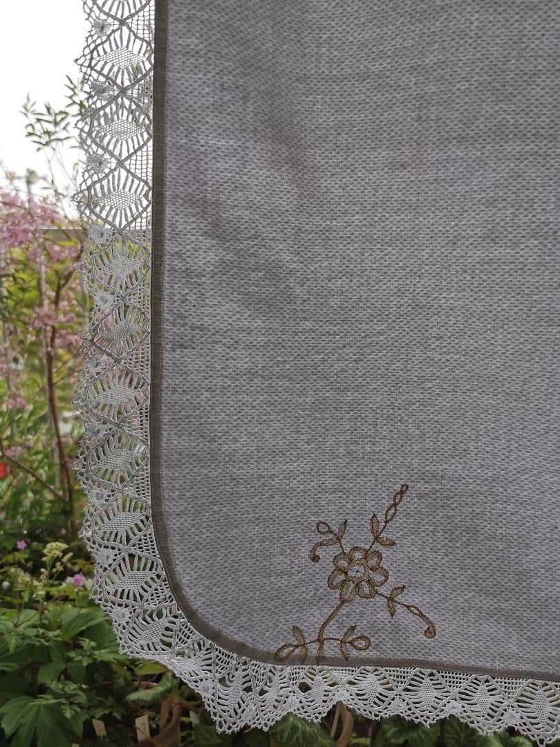 アンティークフランス ピケドプロヴァンス ボビンレース刺繍＆フリル付ブランケット