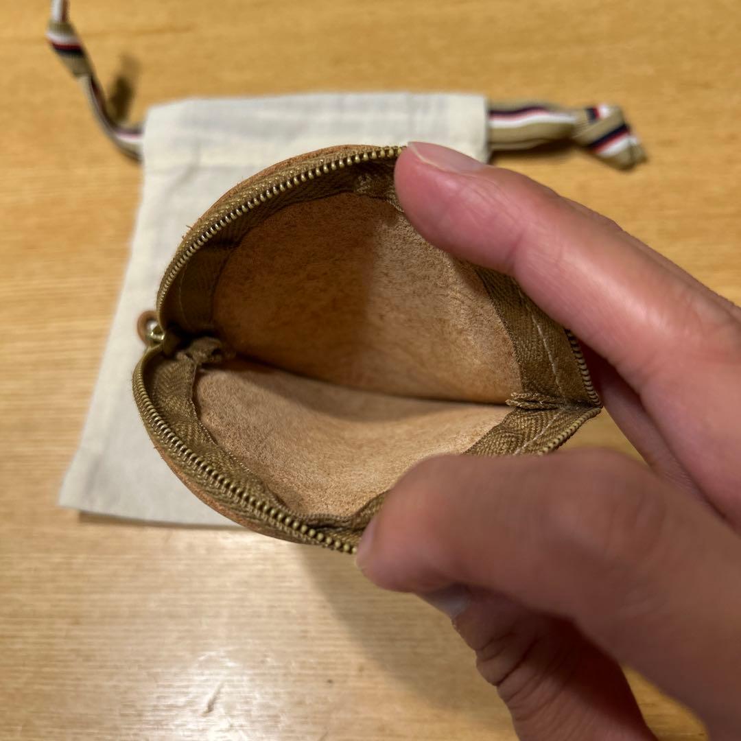 IL BISONTE レザーケース ベージュ