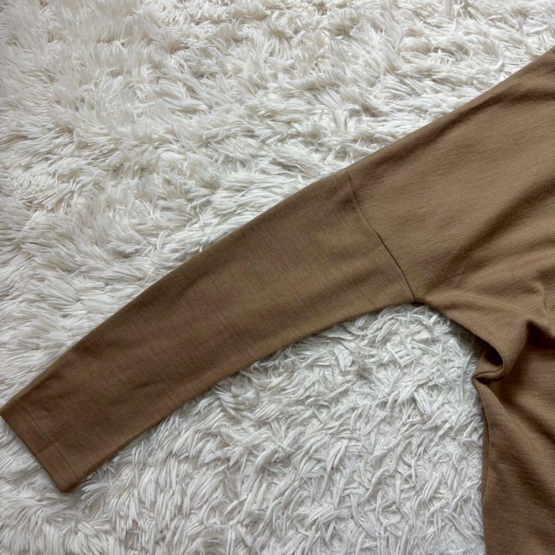 【美品】COGTHEBIGSMOKE ルーズハイネックトップ　茶色　22AW