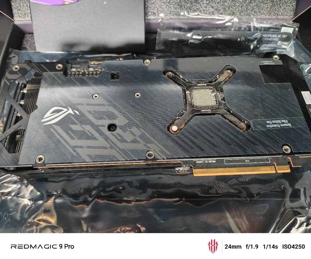 グラフィックボード・グラボ・ビデオカード AMD Radeon RX 6750 XT OC 12GB