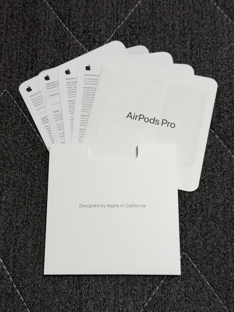 【美品】Apple AirPods Pro 第2世代 MagSafe充電