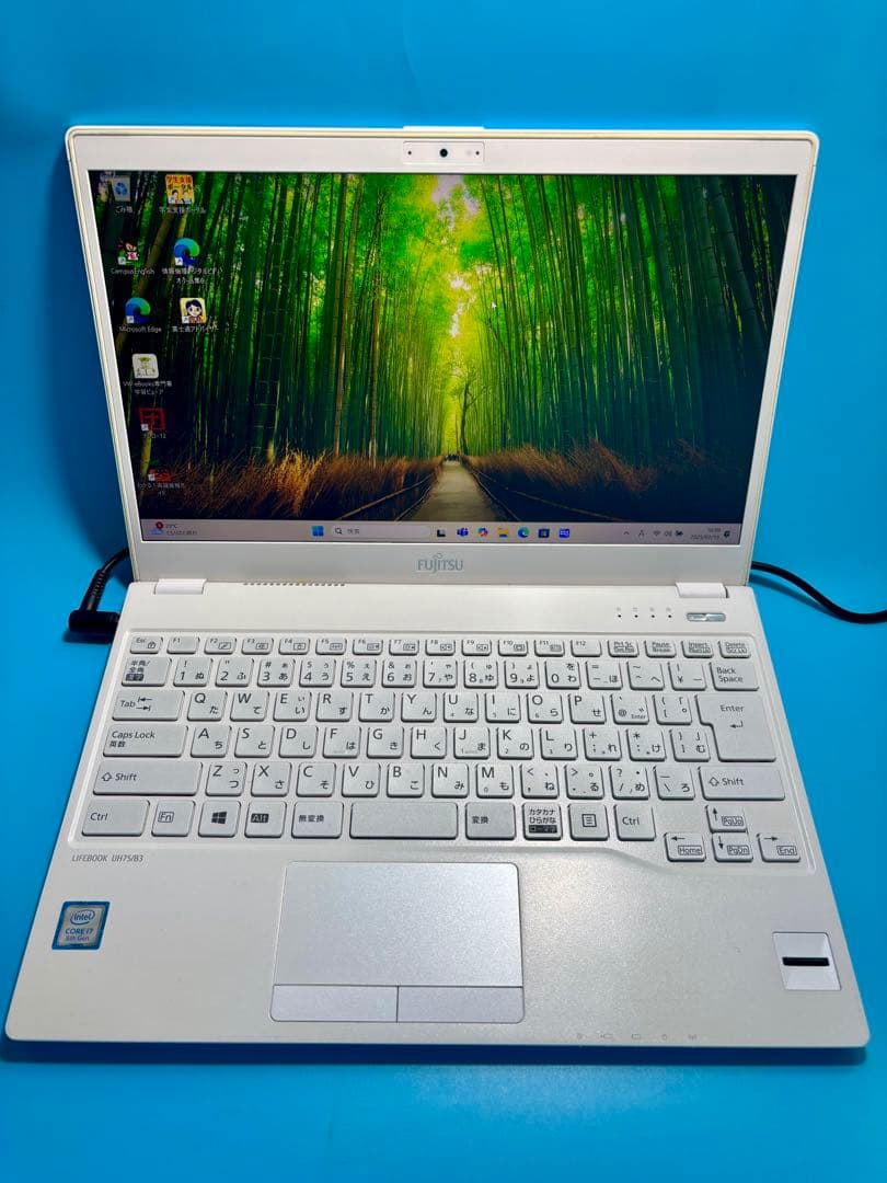 富士通 LIFEBOOK UH75/B3 i7 8550U SSD 2T 20G
