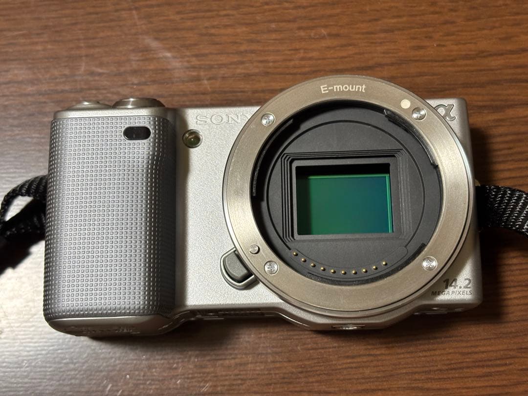 SONY NEX-5 16mm広角薄型レンズ付き 動作確認済み 美品
