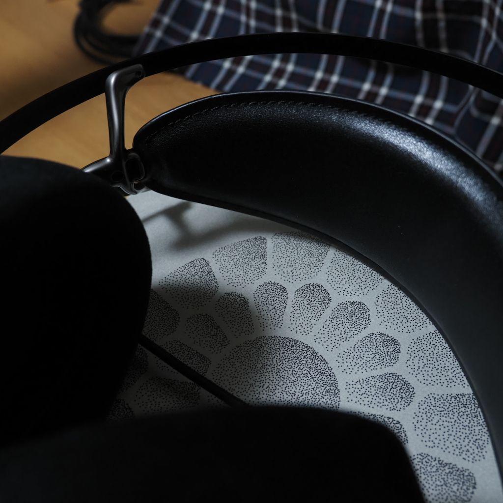 Meze Audio 105 AER【有線ヘッドホン】