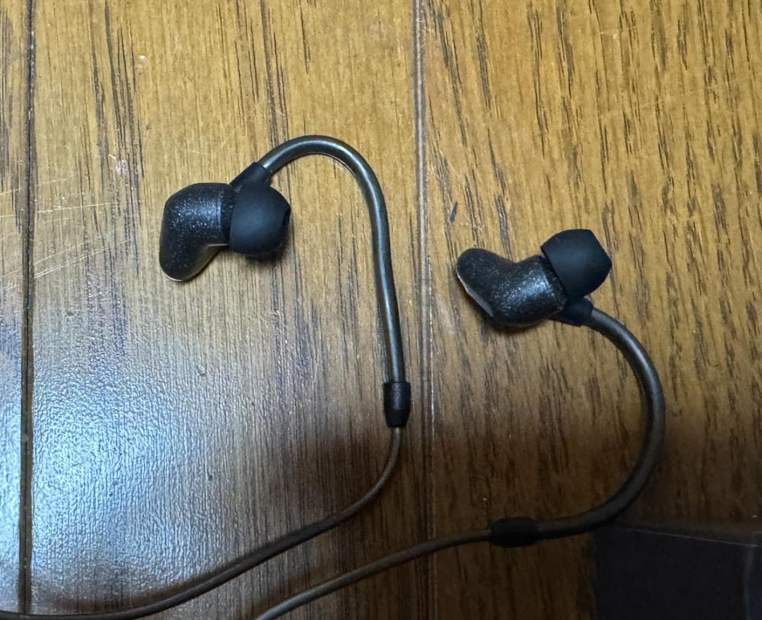 Sennheiser IE 300 イヤフォン