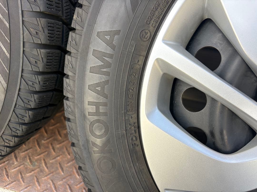 フリードGB5純正ホイール ヨコハマ ice GUARD 15インチ 4本セット